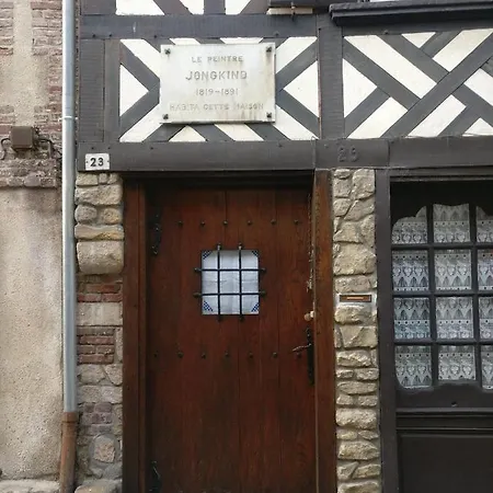 Centre Historique Apartment