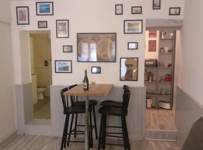 Centre Historique Apartment