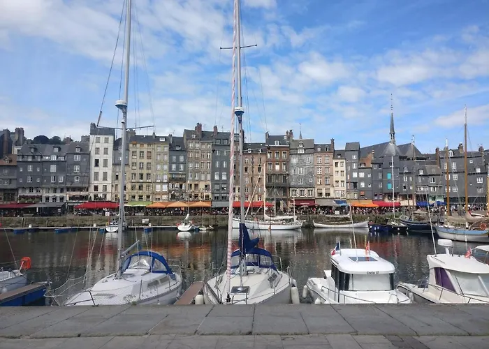 Centre Historique Apartment